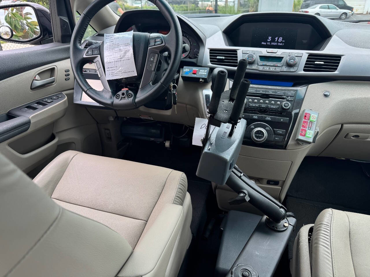 Used 2013 Honda Odyssey Touring Elite image 19