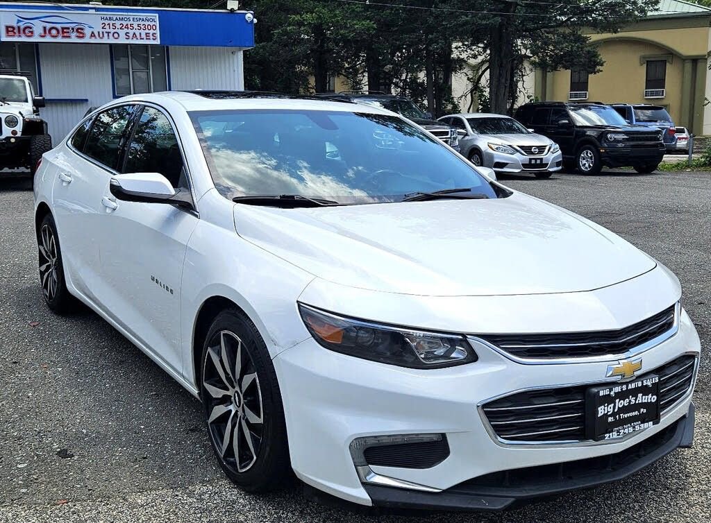 Used 2016 Chevrolet Malibu LT w/ Leather Package image 8