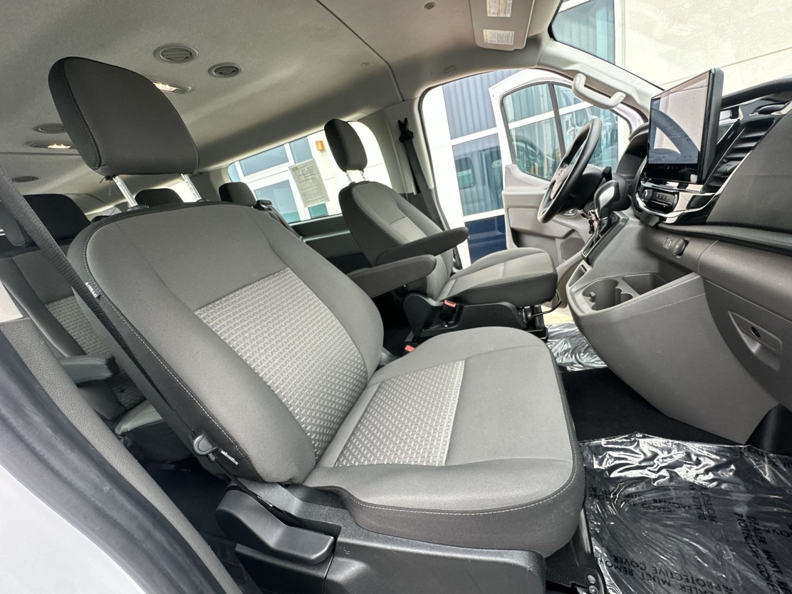 Certified 2024 Ford Transit 350 XLT RWD image 35