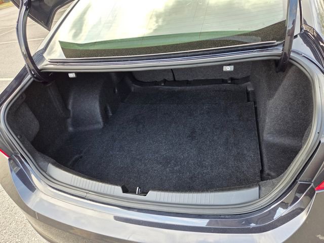 Used 2023 Chevrolet Malibu LT FWD image 15