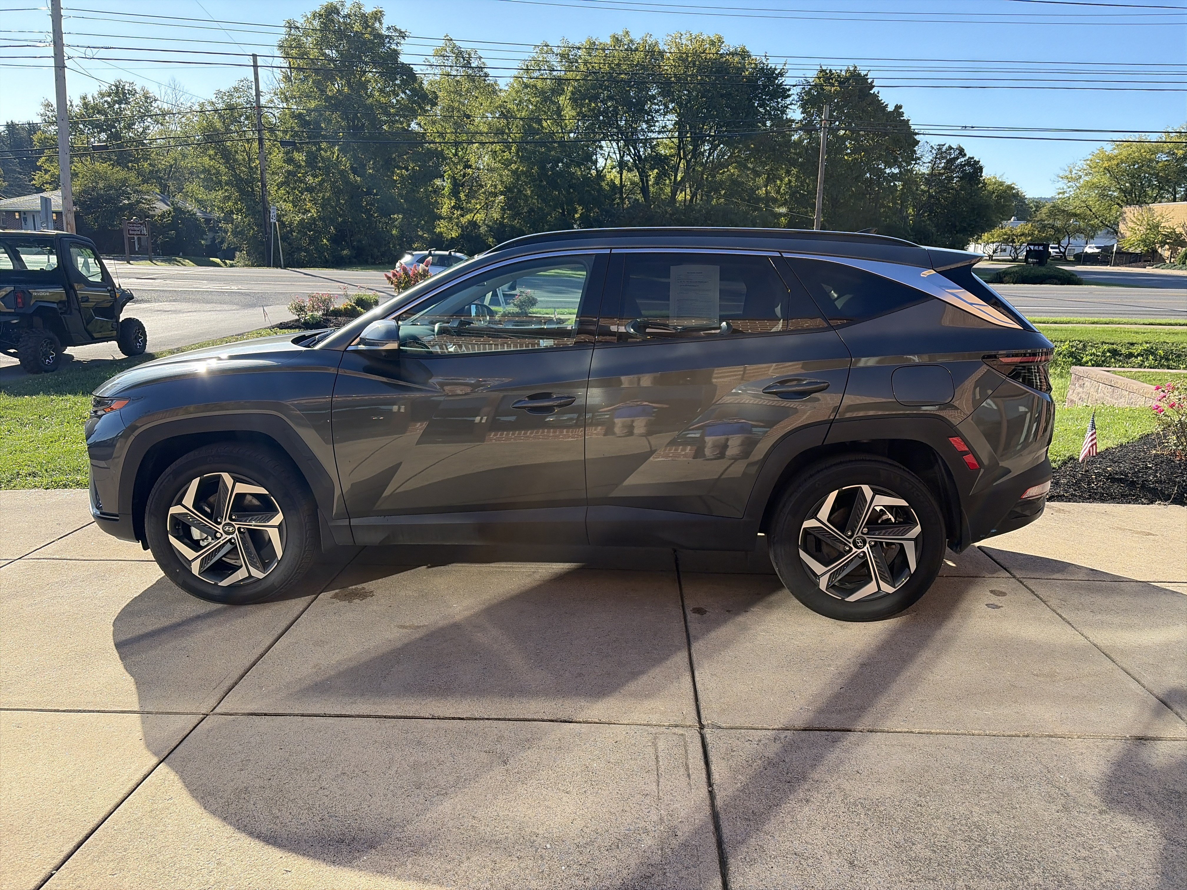 Certified 2024 Hyundai Tucson Limited AWD/4WD image 7
