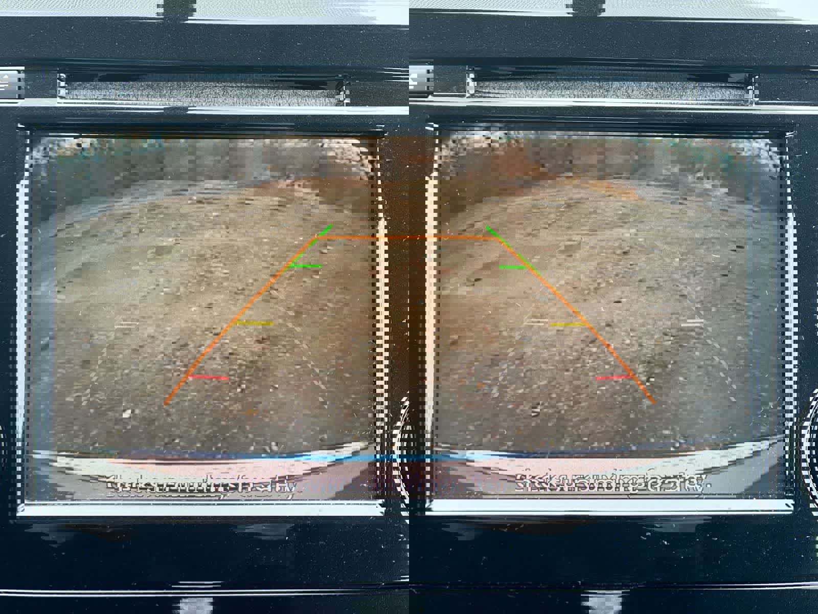 Used 2018 Nissan Rogue S image 28