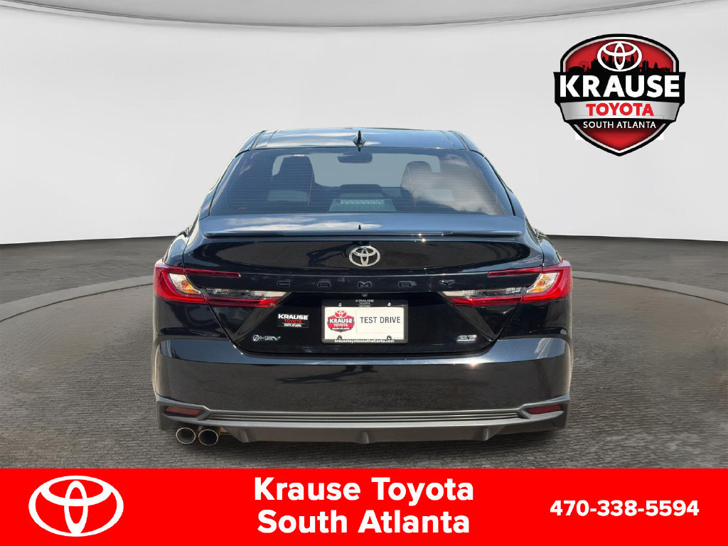 Used 2025 Toyota Camry SE w/ Convenience Package FWD image 7