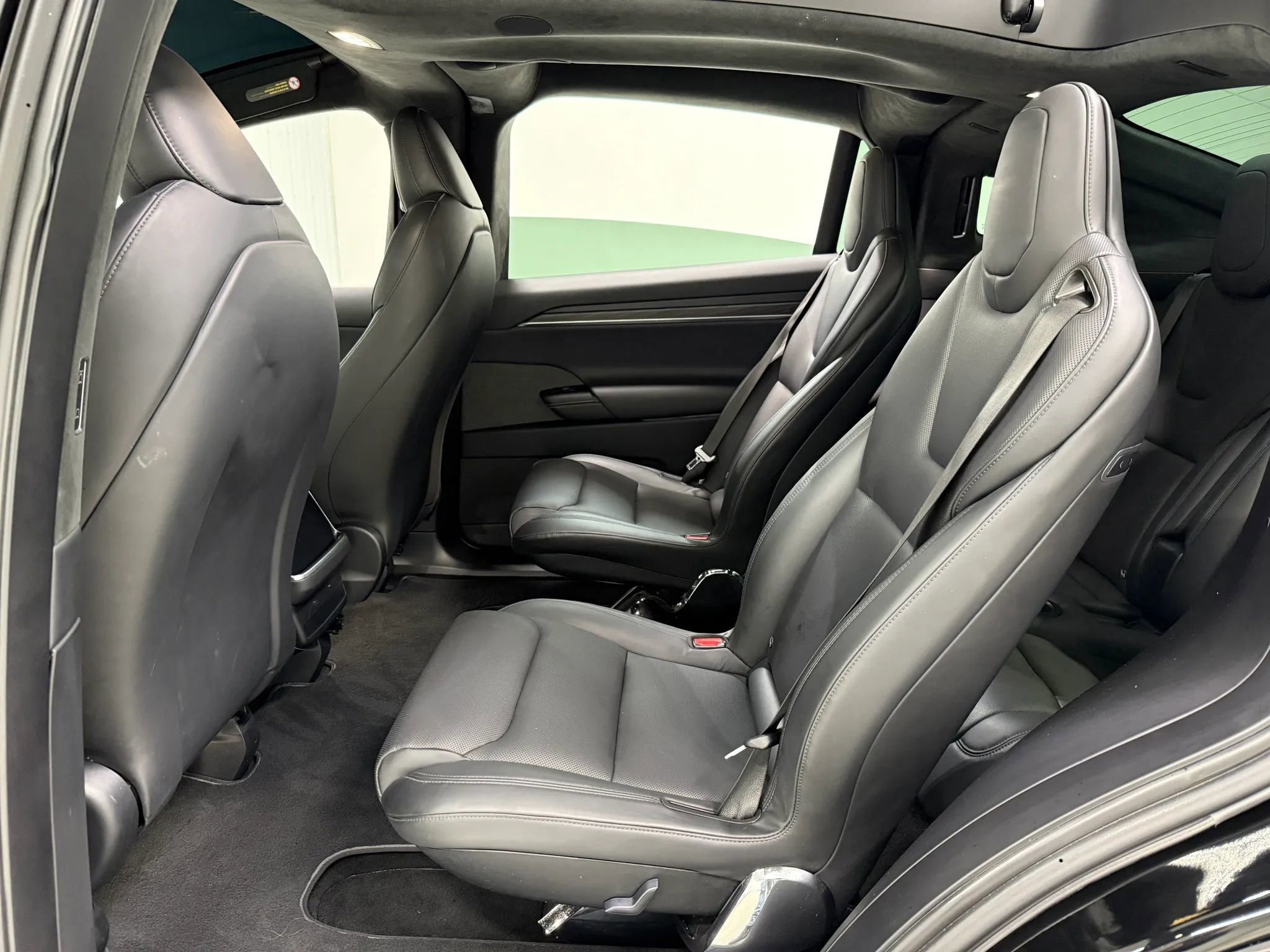 Used 2024 Tesla Model X AWD/4WD image 16