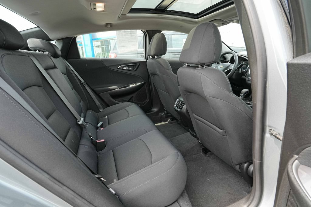Used 2024 Chevrolet Malibu LT FWD image 22