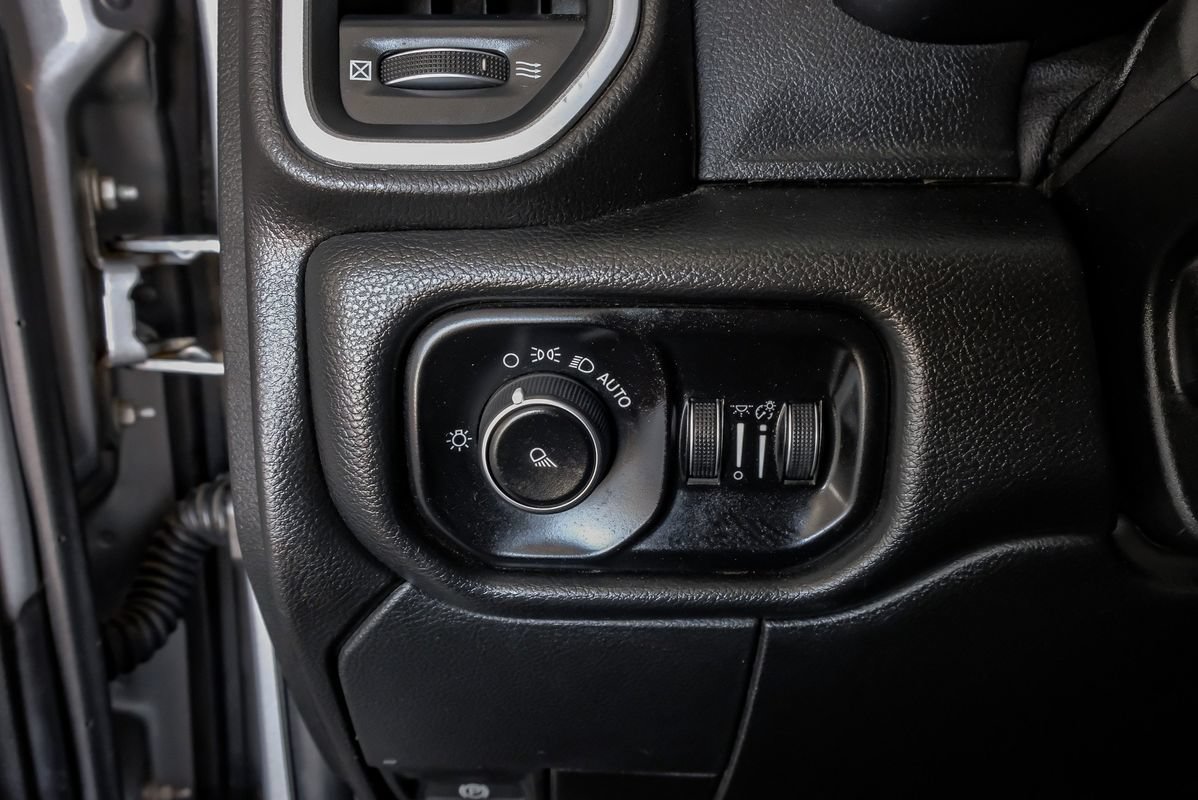 Used 2019 RAM 2500 Big Horn AWD/4WD image 26