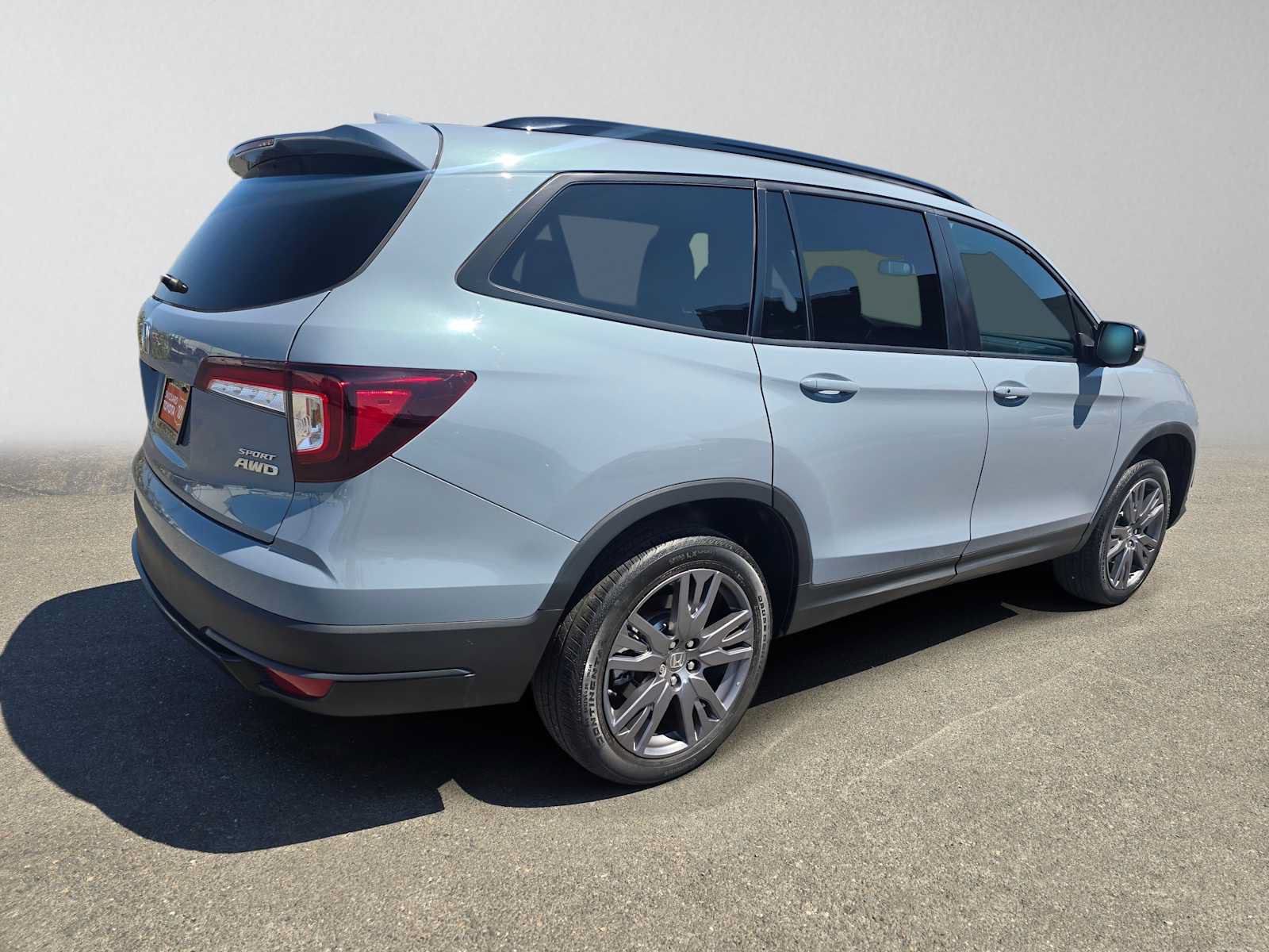 Used 2022 Honda Pilot Sport image 3