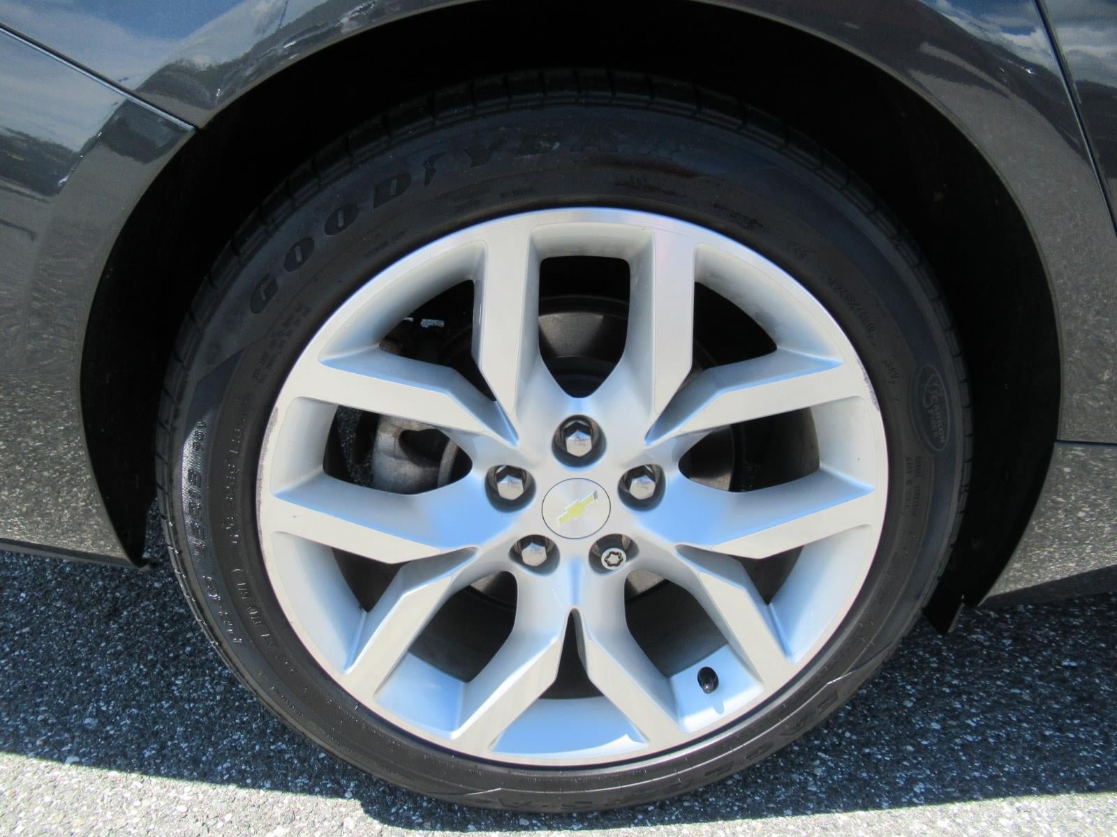 Used 2014 Chevrolet Impala LTZ FWD image 8