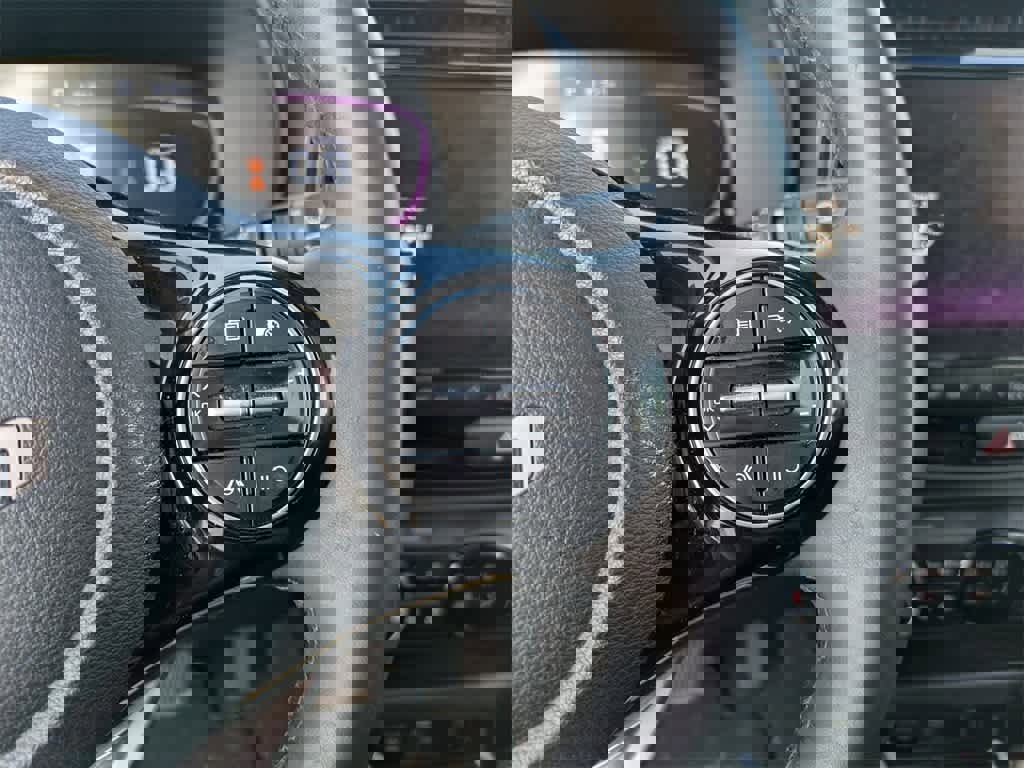 Used 2024 Kia Soul EX image 23