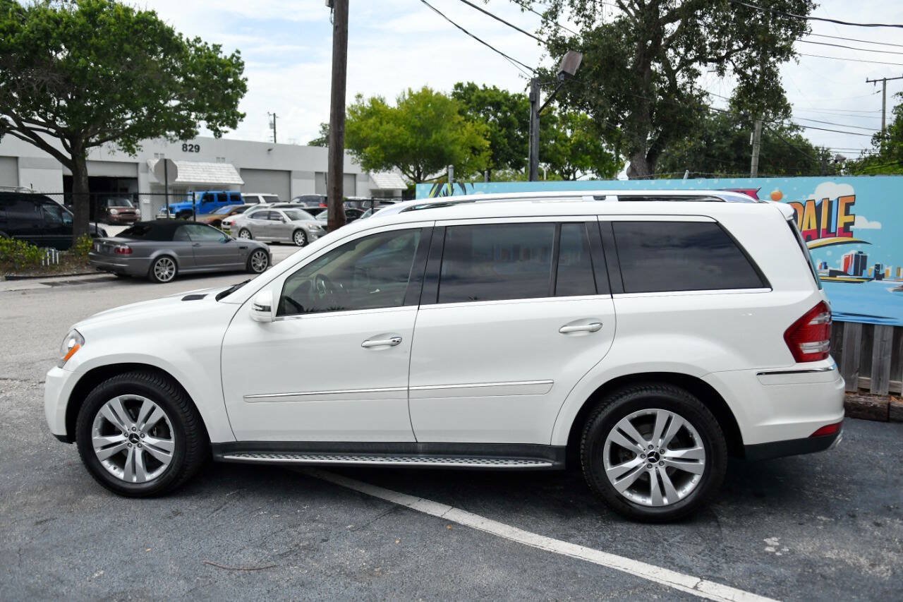 Used 2011 Mercedes-Benz GL 450 4MATIC image 7