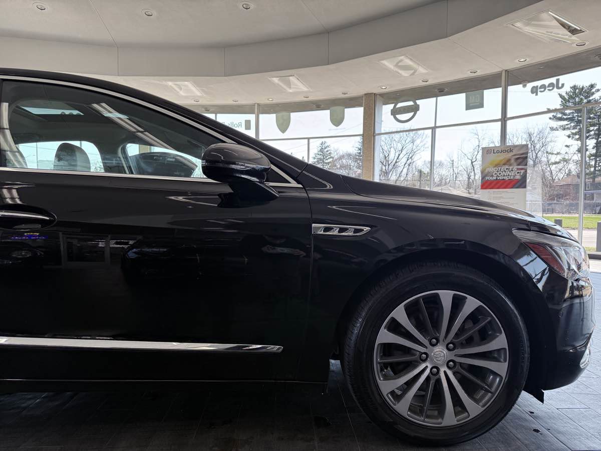 Used 2018 Buick LaCrosse Premium w/ Driver Confidence Package #2 image 6