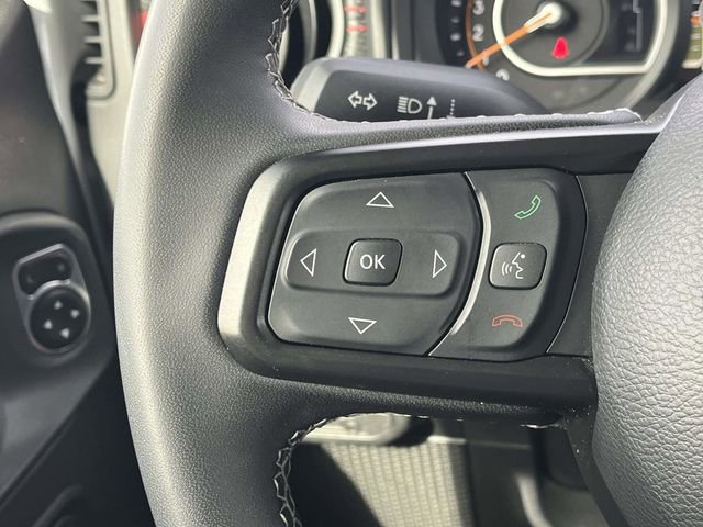 Used 2025 Jeep Wrangler Rubicon image 26