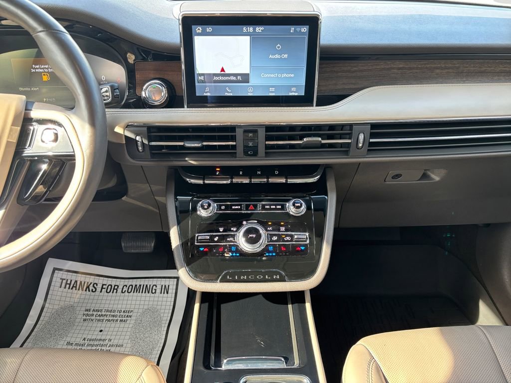 Used 2022 Lincoln Corsair Reserve w/ Equipment Group 201A AWD/4WD image 16