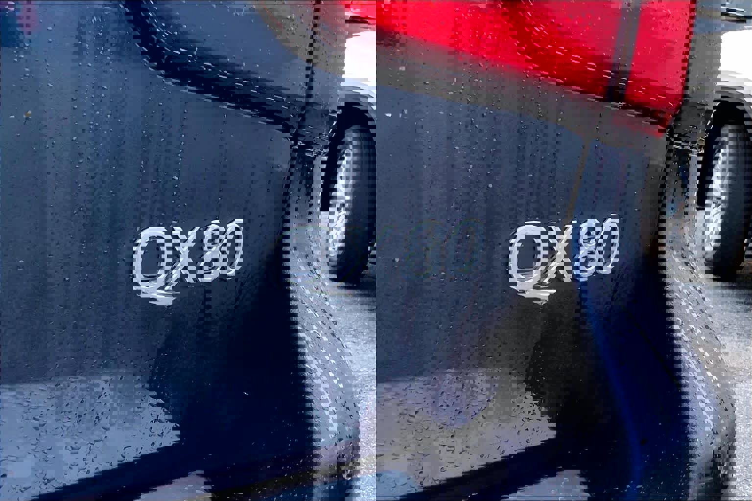 Used 2023 INFINITI QX80 Premium Select w/ Cargo Package image 10