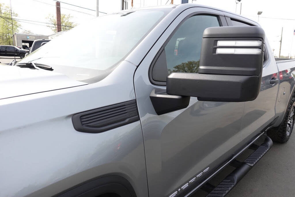 Used 2023 GMC Sierra 1500 Pro w/ Pro Value Package AWD/4WD image 8