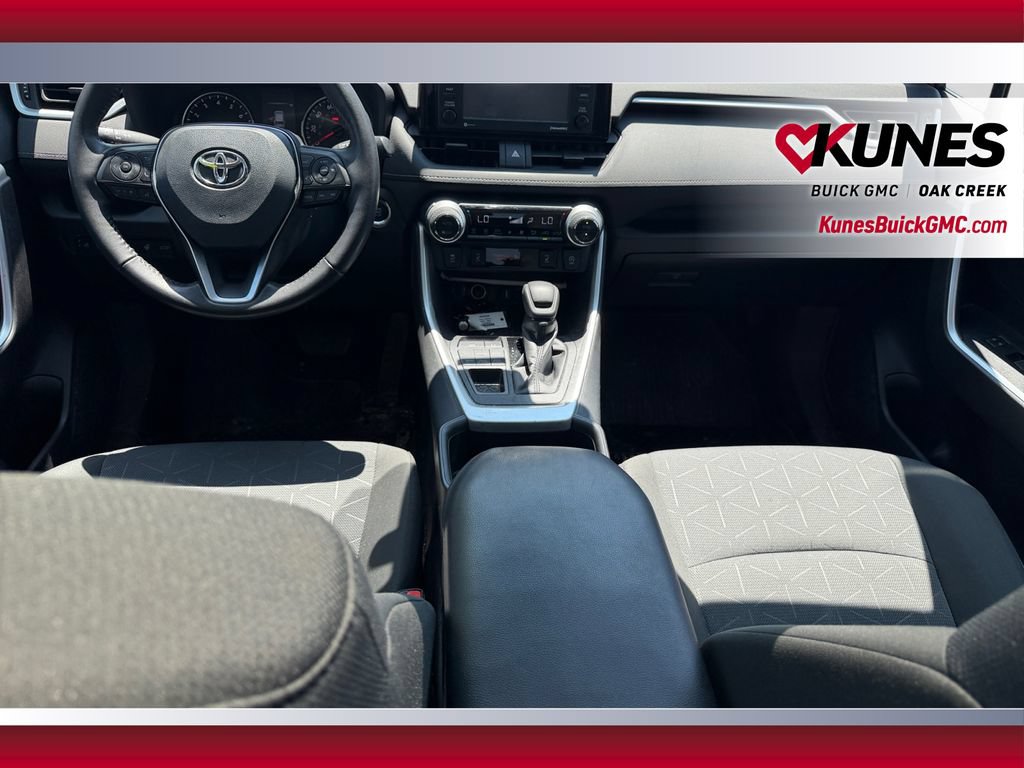 Used 2022 Toyota RAV4 XLE w/ Convenience Package AWD/4WD image 25