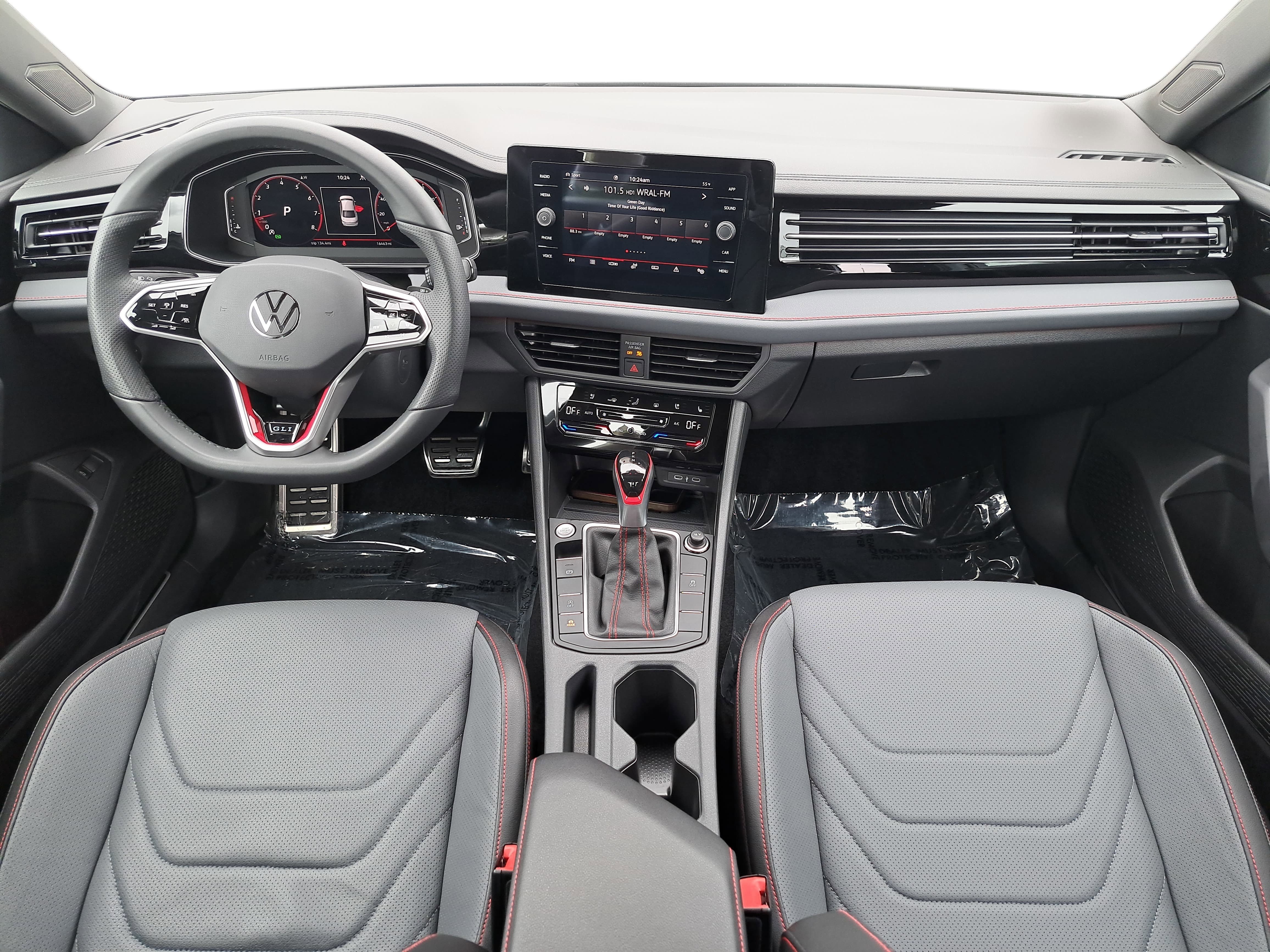 Certified 2025 Volkswagen Jetta GLI Autobahn w/ GLI Black Package FWD image 9