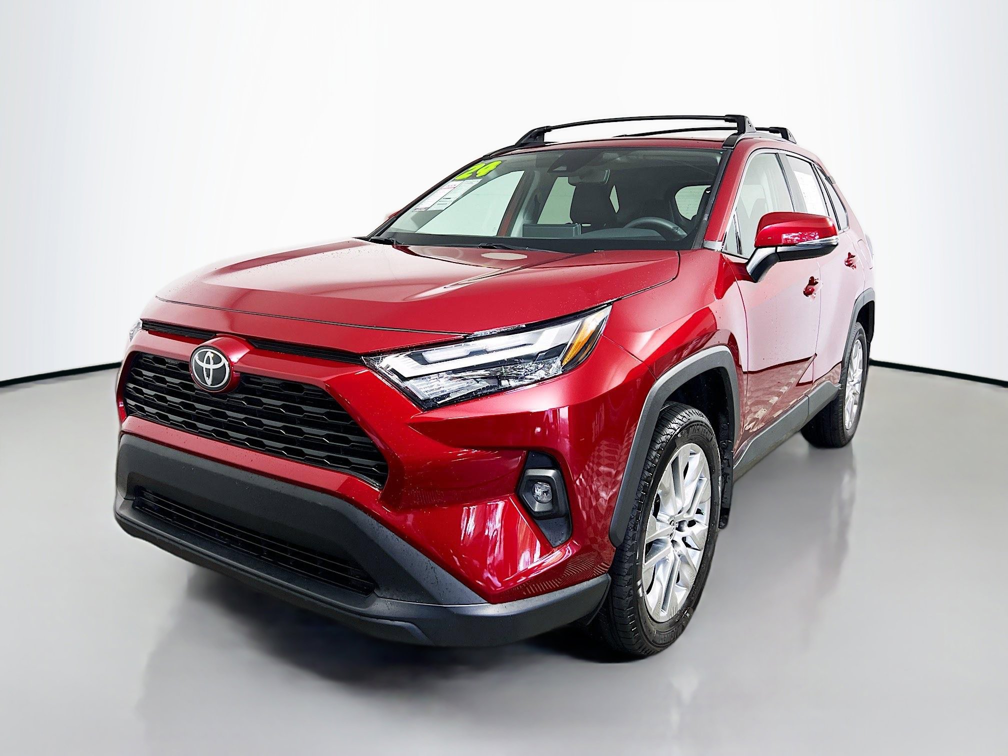 Used 2024 Toyota RAV4 XLE Premium image 10