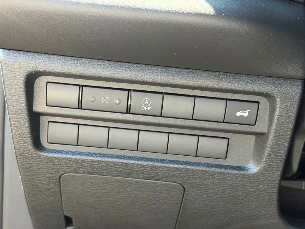 New 2026 Mitsubishi Outlander SE FWD image 23