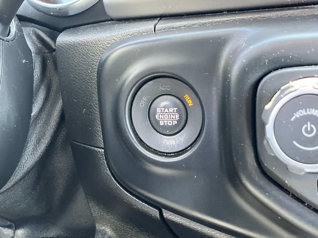 Used 2020 Jeep Gladiator Sport w/ Quick Order Package 24S AWD/4WD image 17
