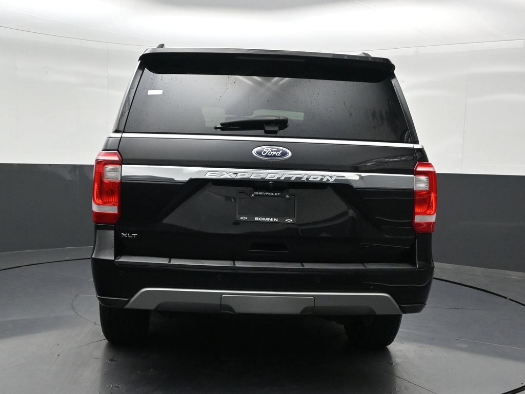 Used 2020 Ford Expedition XLT w/ Equipment Group 201A RWD image 4