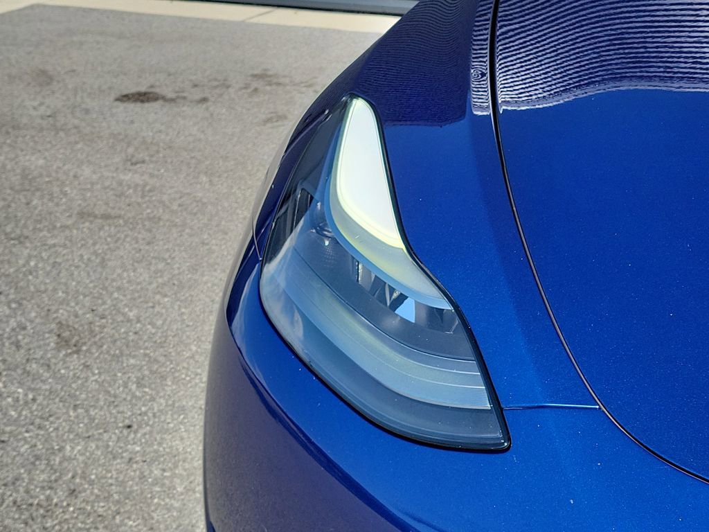 Used 2022 Tesla Model Y Performance AWD/4WD image 15