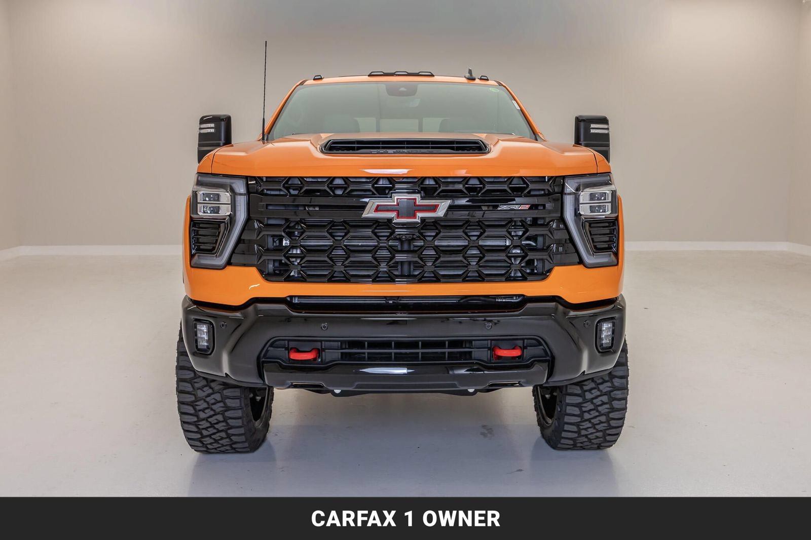 Used 2026 Chevrolet Silverado 2500 ZR2 AWD/4WD image 4
