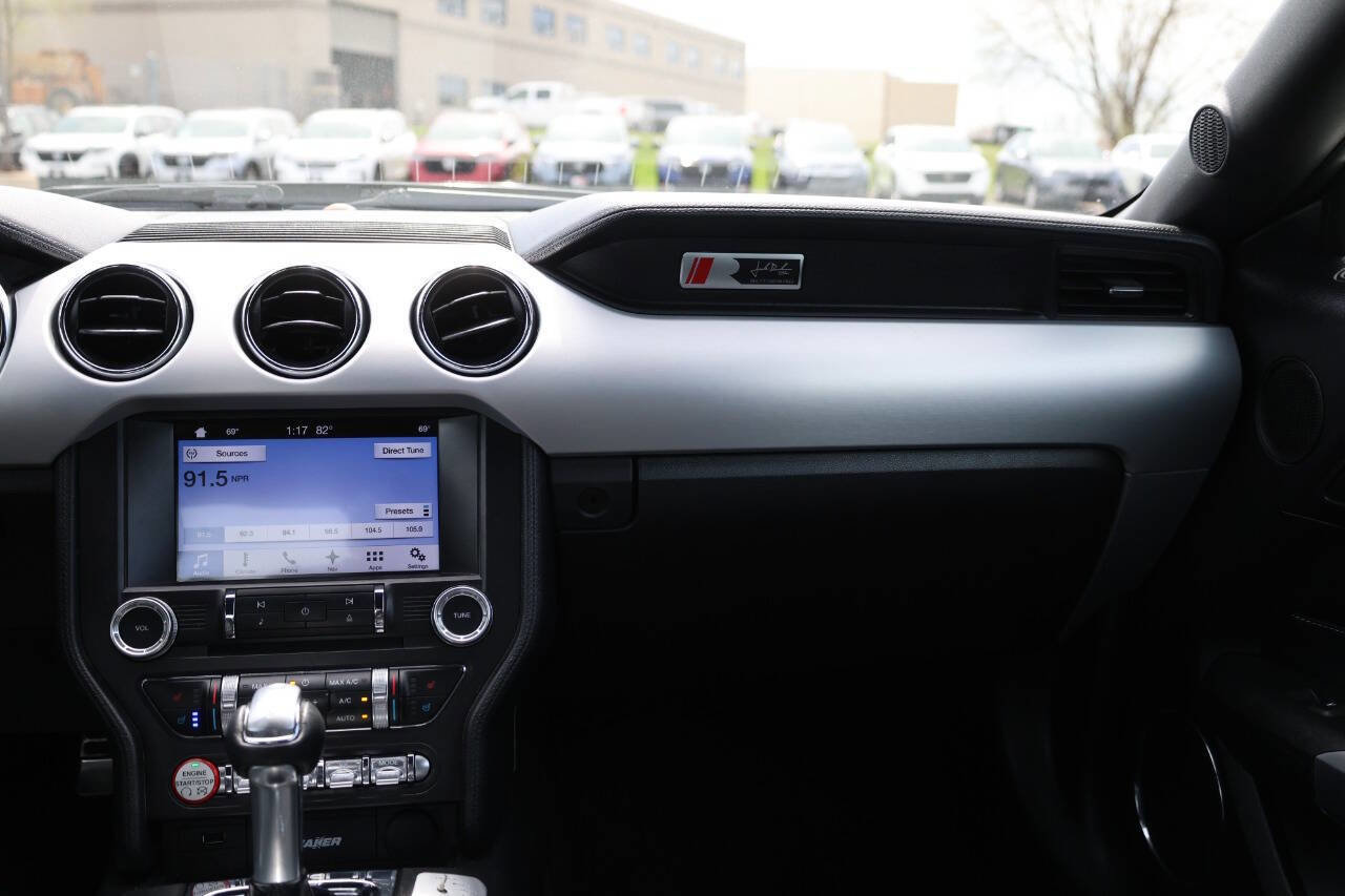 Used 2017 Ford Mustang GT Premium image 26