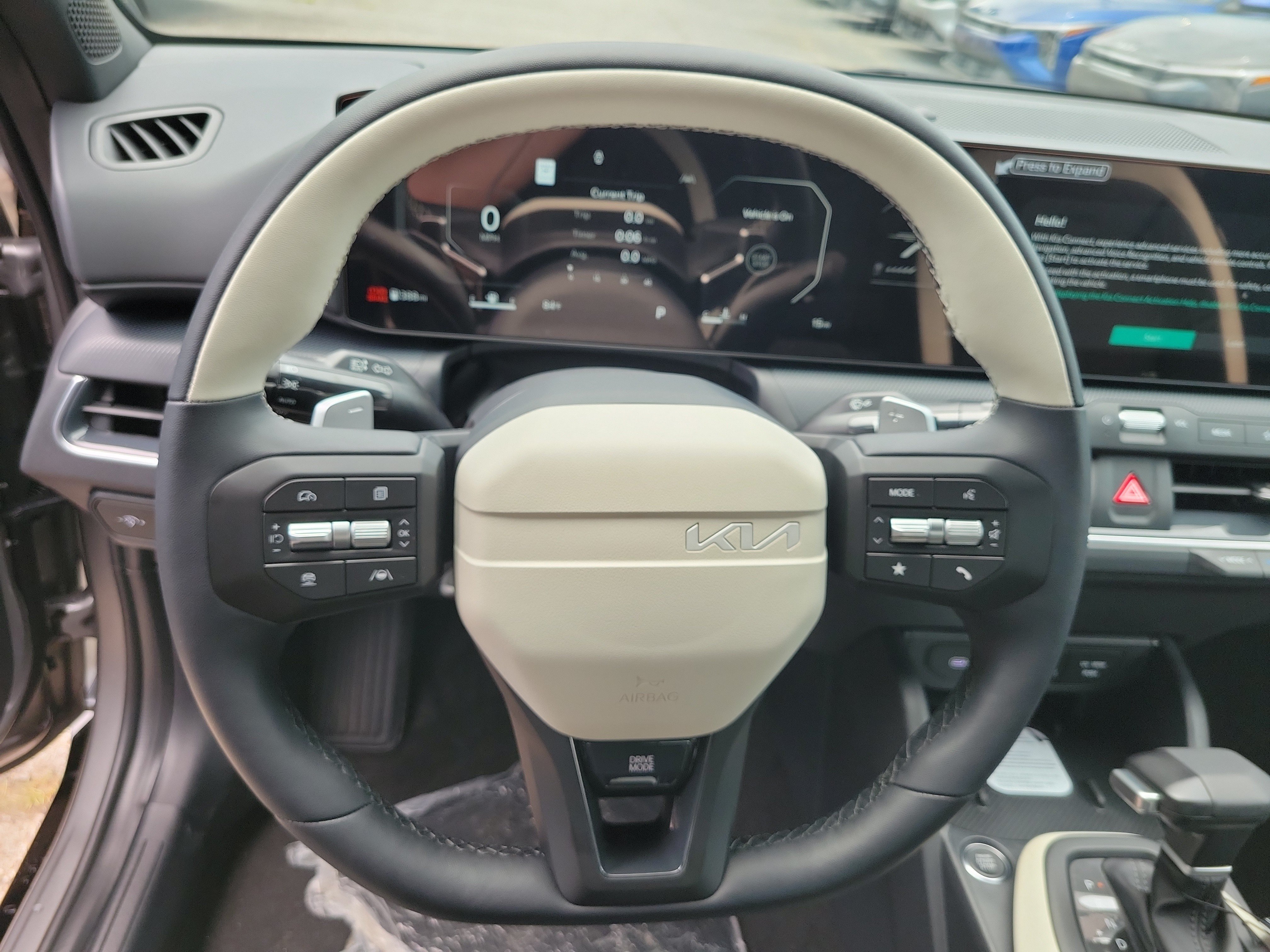 New 2026 Kia K4 GT-Line w/ GT-Line Premium Package FWD image 25