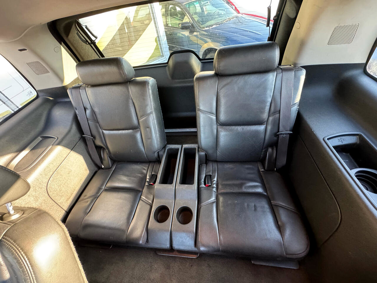 Used 2007 Cadillac Escalade AWD w/ Information Package image 14