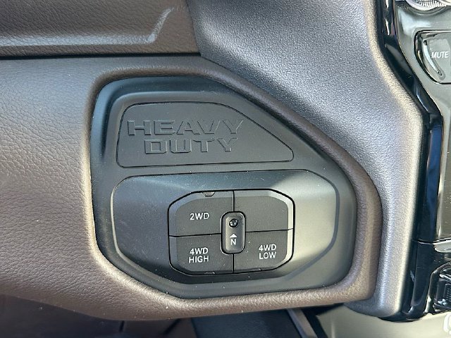 New 2026 RAM 3500 Laramie w/ Max Tow Package AWD/4WD image 28