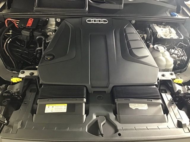 Used 2023 Audi Q7 2.0T Premium w/ Convenience Package image 25