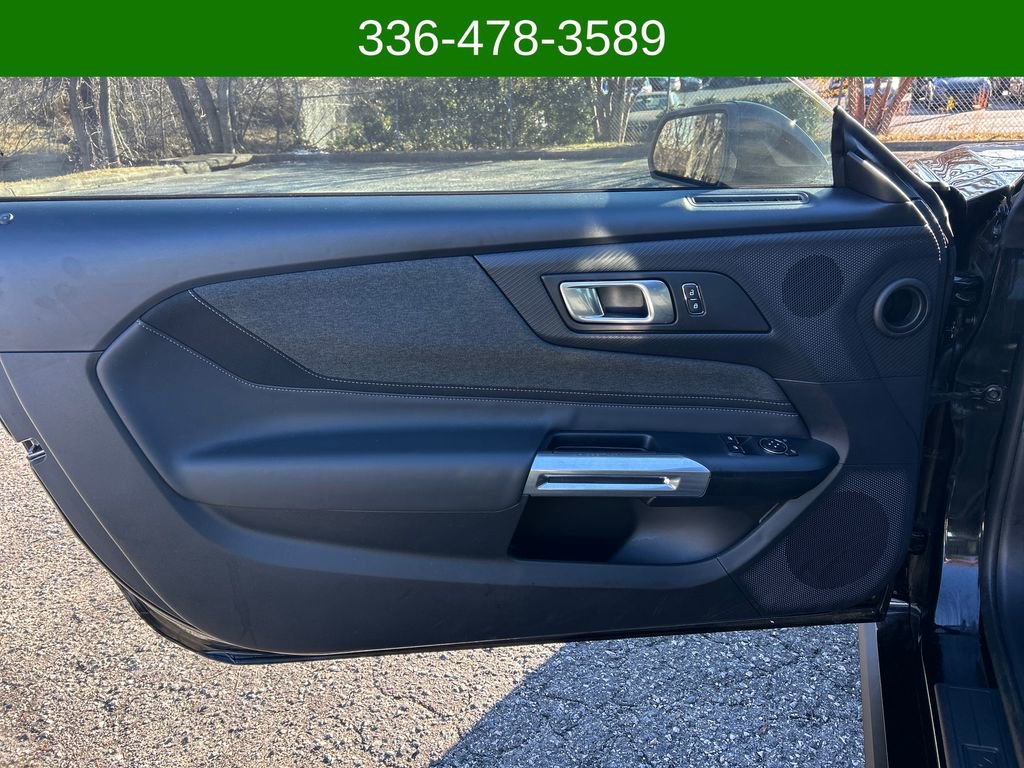 Used 2024 Ford Mustang EcoBoost image 10