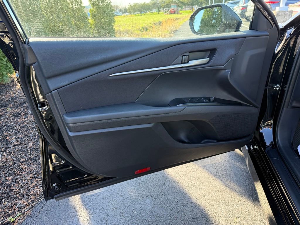 Certified 2025 Toyota Camry LE image 10