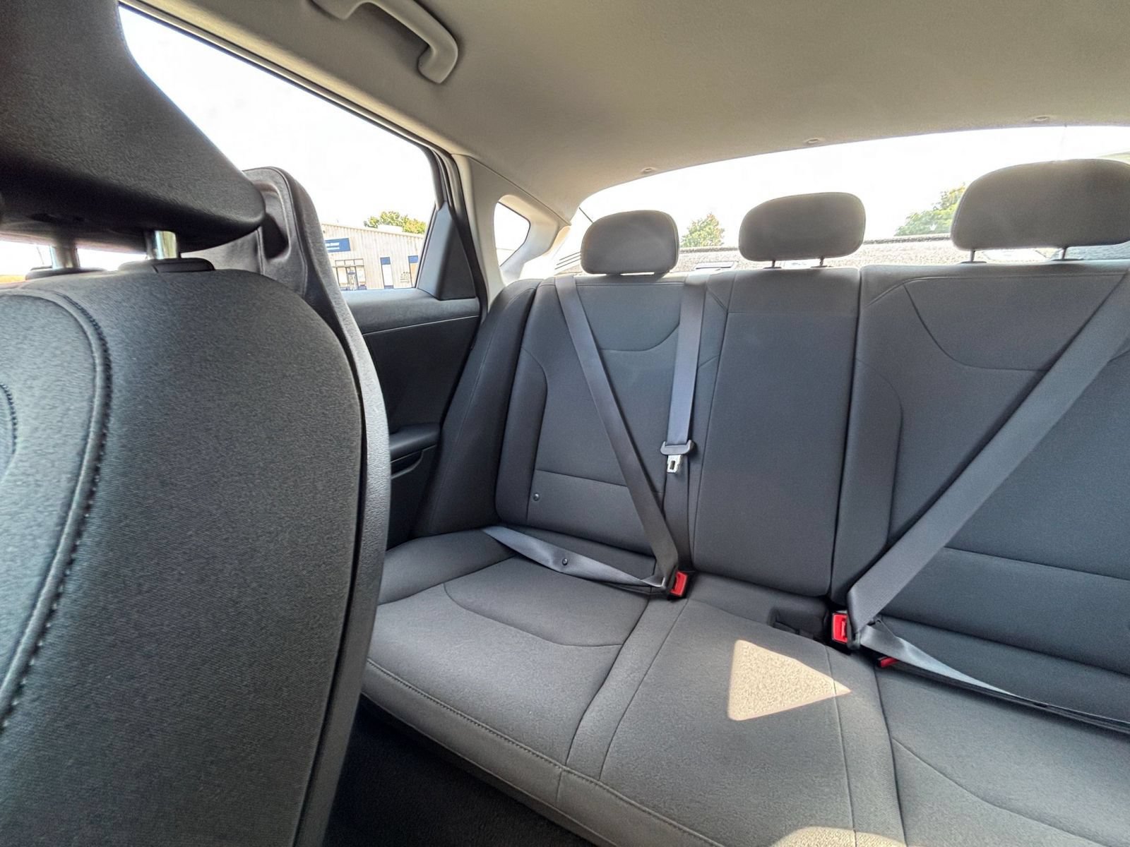 Used 2026 Kia K4 FWD image 37