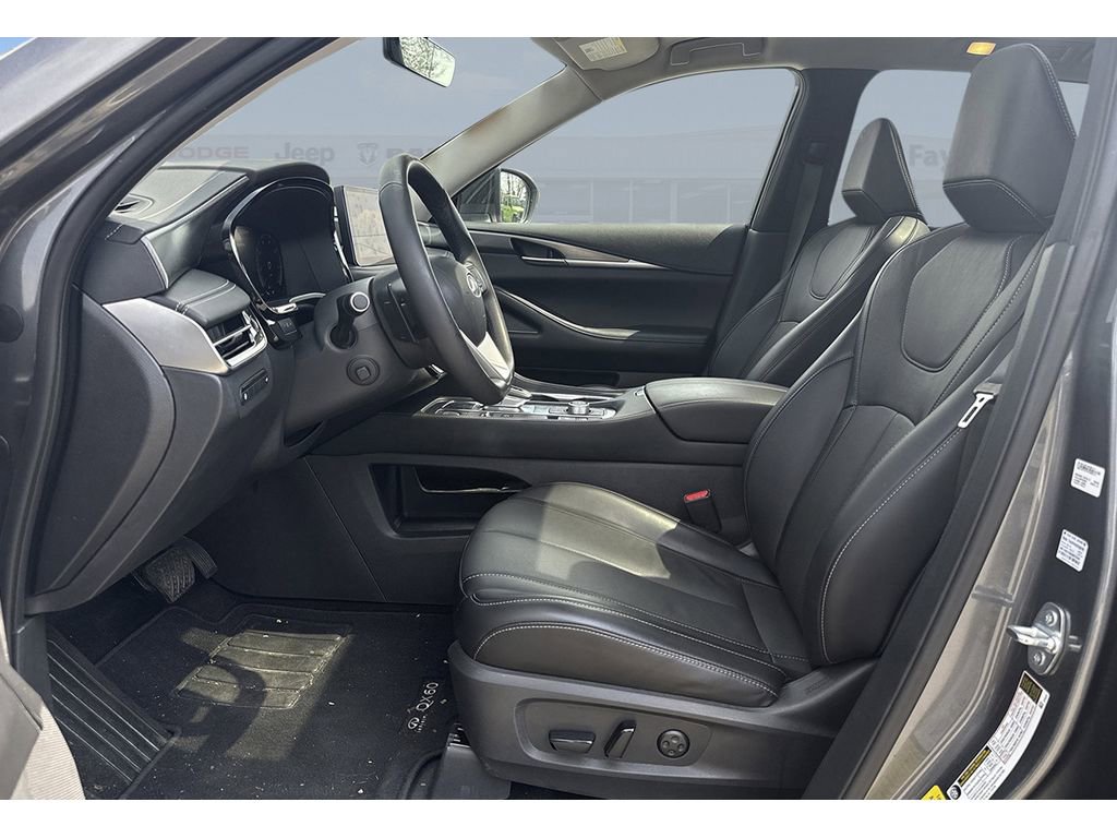 Used 2023 INFINITI QX60 Luxe w/ Cargo Package image 12