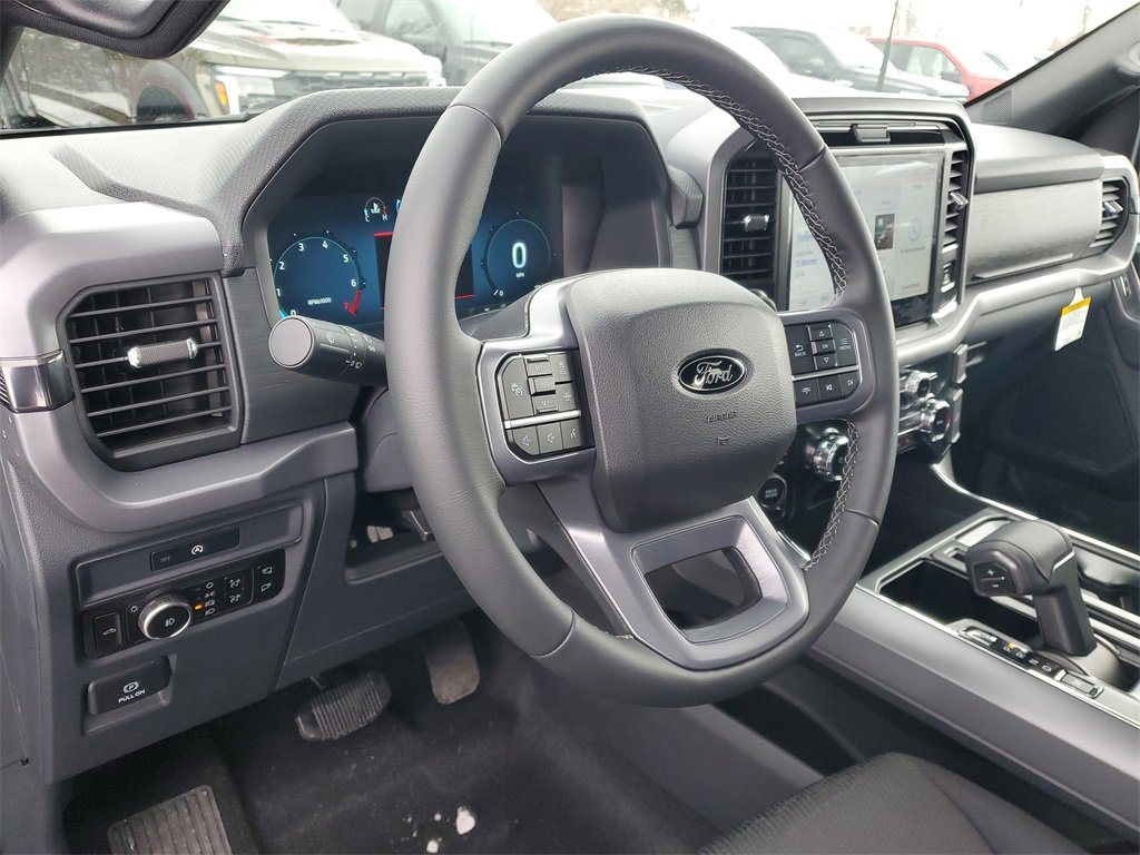 New 2025 Ford F150 XLT w/ Equipment Group 302A MID image 11
