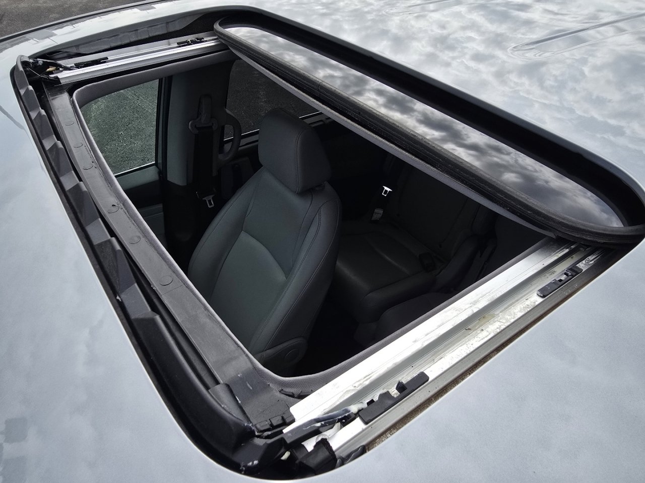 Used 2019 Honda Odyssey EX-L image 3
