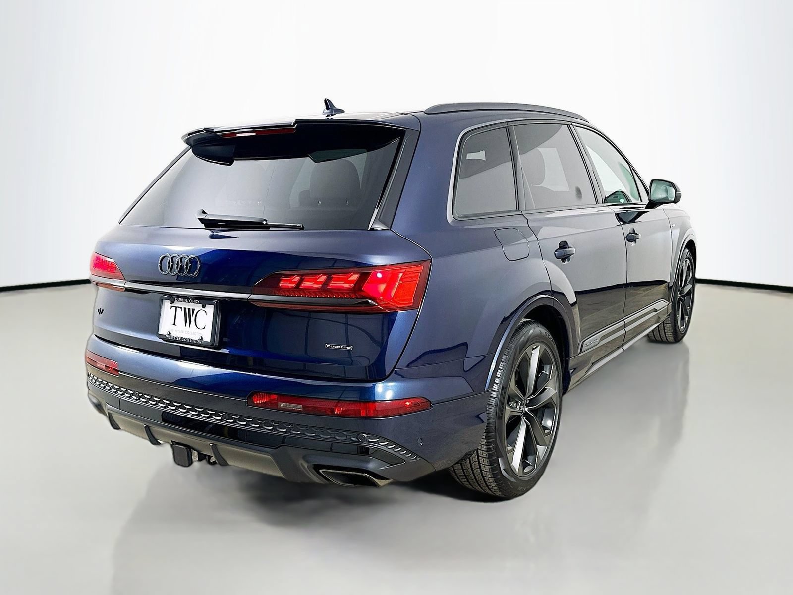 New 2026 Audi Q7 3.0T Prestige AWD/4WD image 5