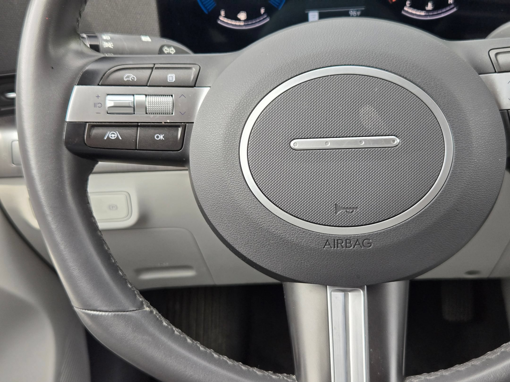 Used 2025 Hyundai Kona SEL FWD image 21