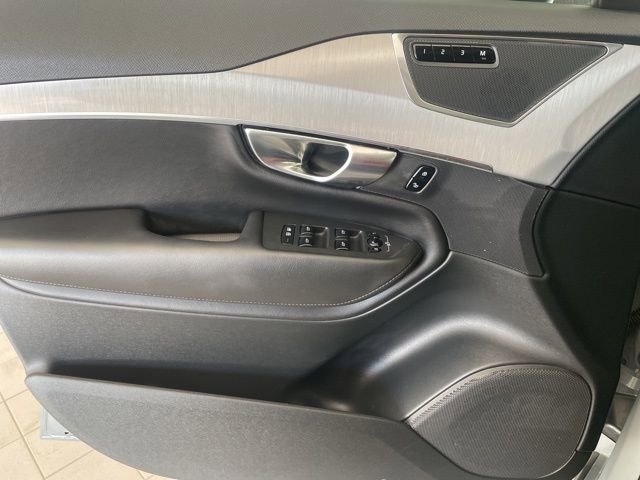 Certified 2025 Volvo XC90 B5 Core image 27