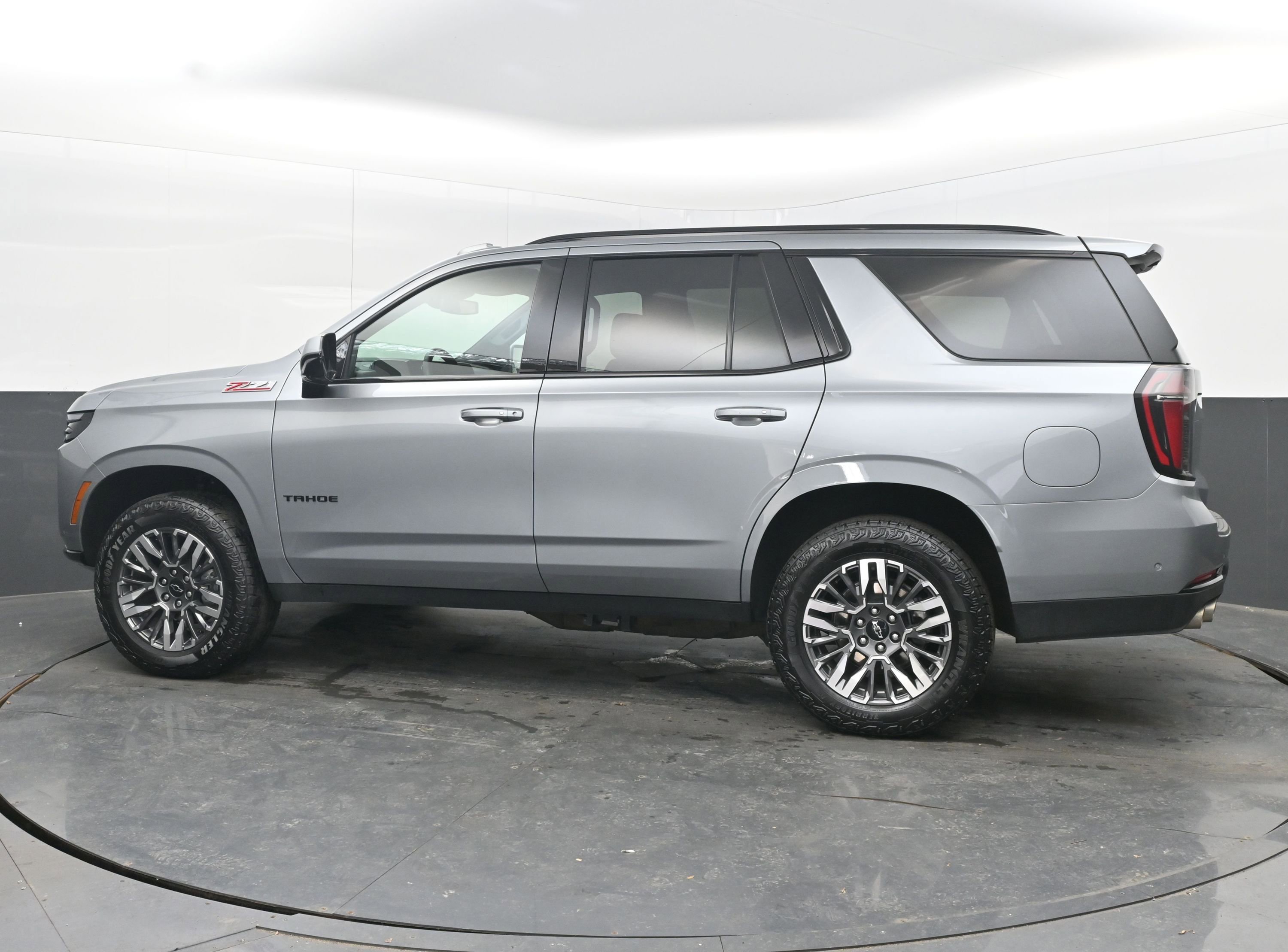 Certified 2025 Chevrolet Tahoe Z71 image 7