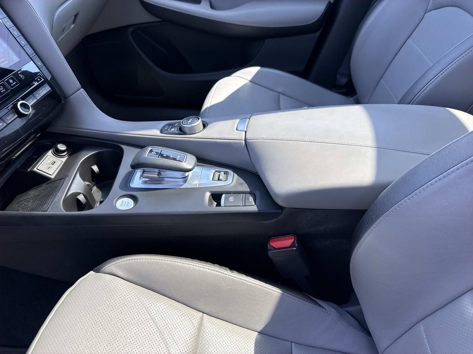 Used 2023 INFINITI QX50 Luxe AWD/4WD image 21