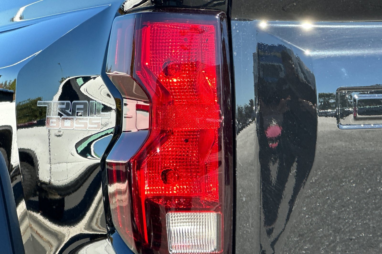 Used 2026 Chevrolet Colorado Trail Boss image 45