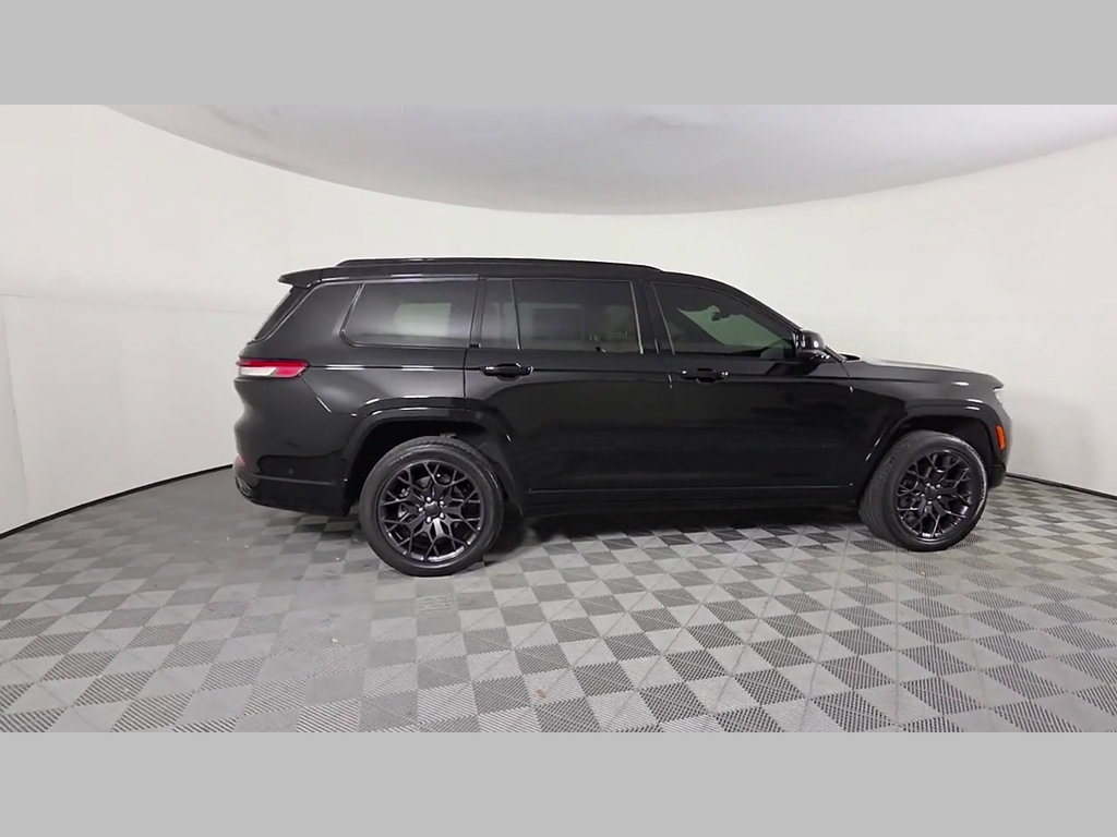 Used 2024 Jeep Grand Cherokee L Summit w/ High Altitude Package AWD/4WD image 37