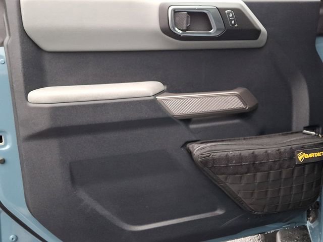 Used 2022 Ford Bronco Badlands image 14