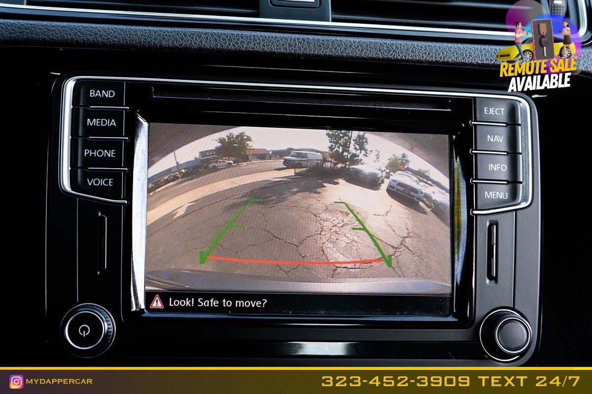 Used 2016 Volkswagen Jetta Sport image 33