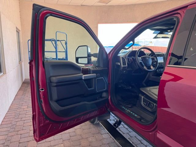 Certified 2017 Ford F350 Platinum w/ Platinum Ultimate Package AWD/4WD image 10