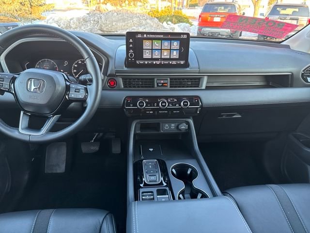 Used 2025 Honda Pilot EX-L image 25