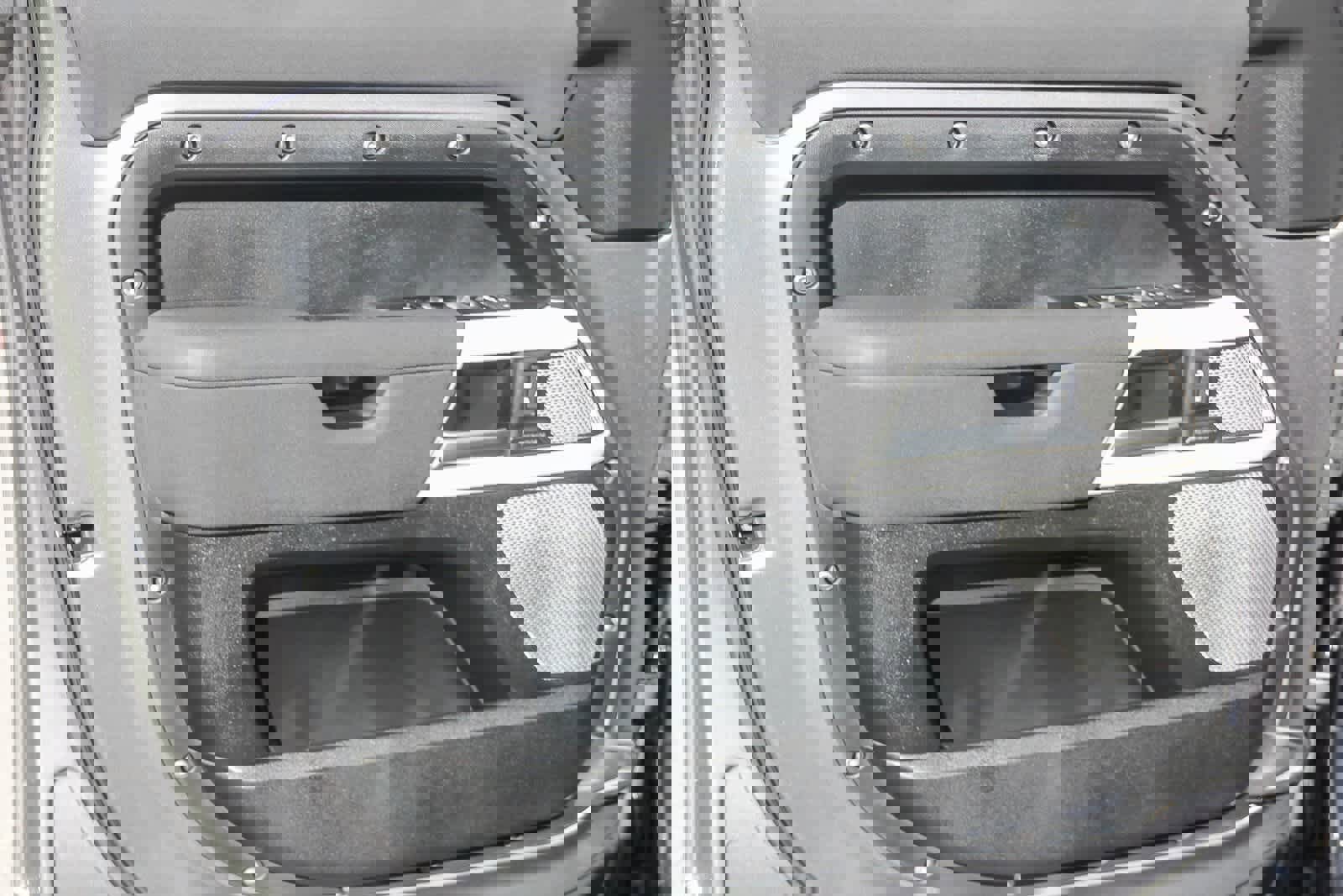 Used 2023 Land Rover Defender 130 SE image 17